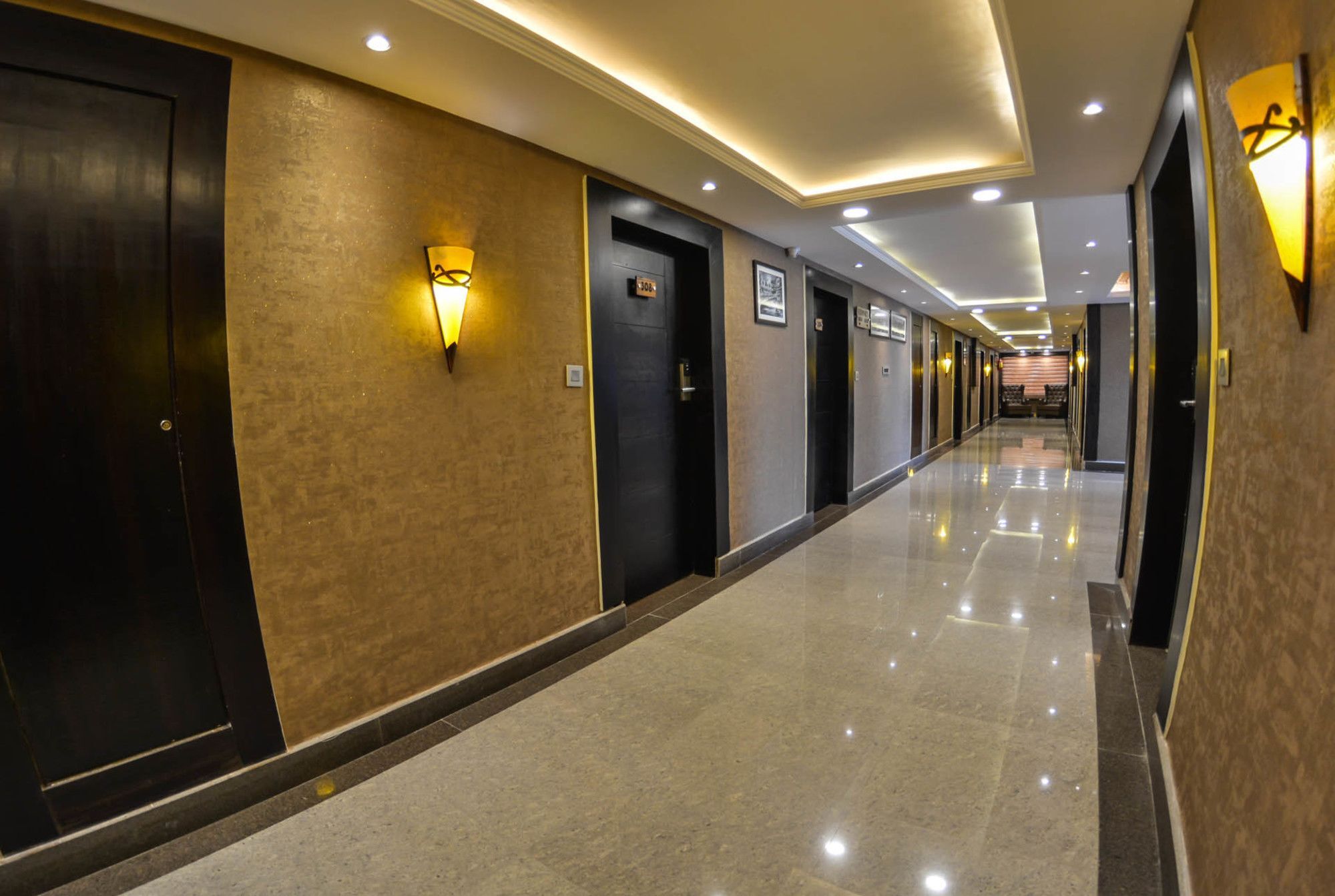 Heritage Luxury Srinagar  Exterior photo