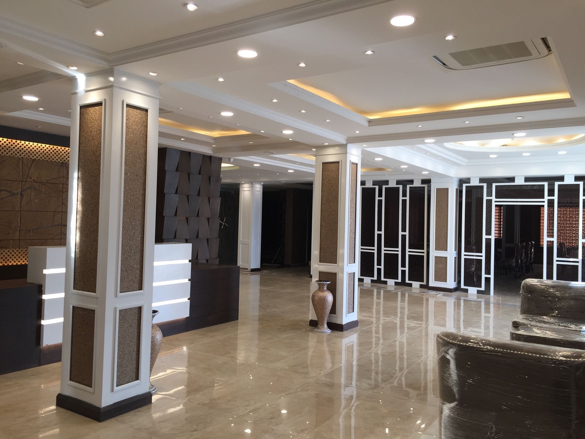 Heritage Luxury Srinagar  Exterior photo